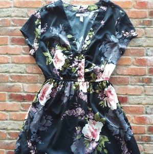 O'Neill Black Floral Print Dress Size Small